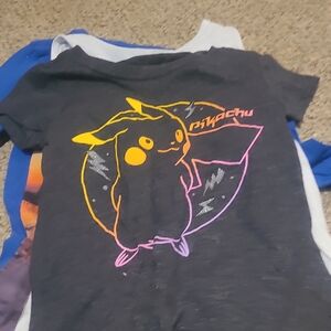 one 5 one Black and Yellow Short Sleeve Tees